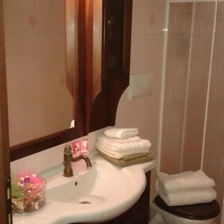 Desideria Bed & Breakfast Surbo